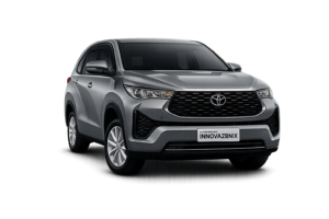 Toyota Innova Zenix Type Q abu-abu tampak depan untuk layanan sewa mobil Bandung dengan driver profesional